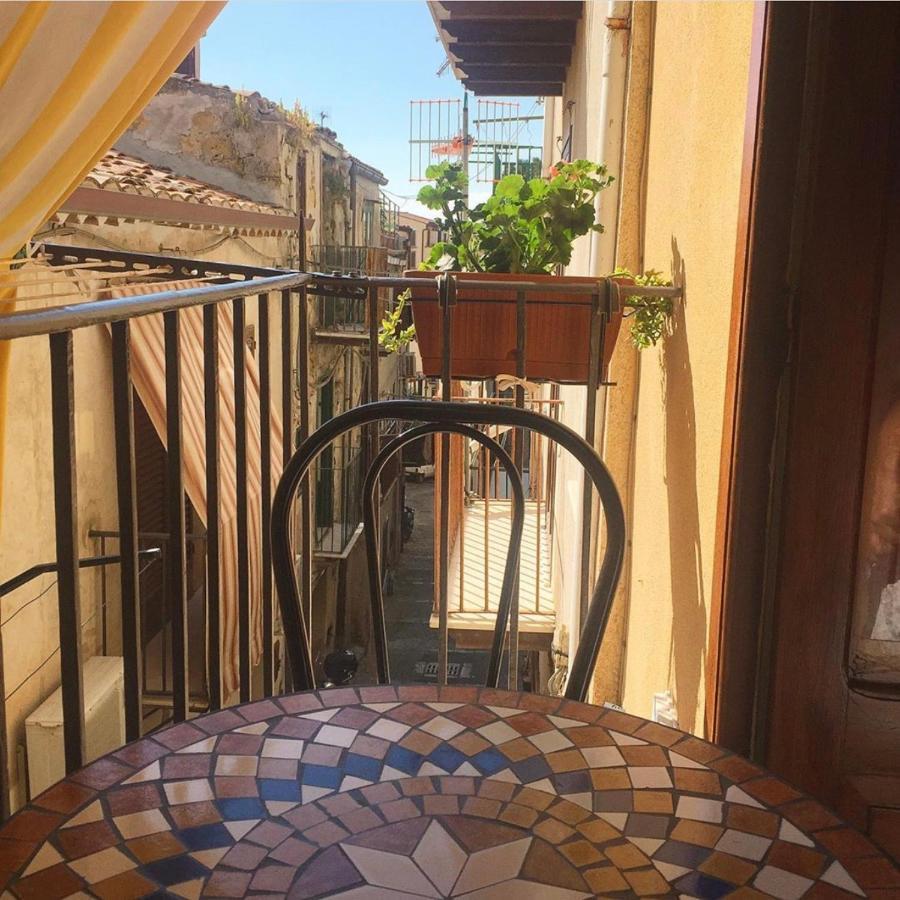 Carbonari Holiday House Cefalu Exterior photo